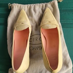 Joan & David kitten heel shoes